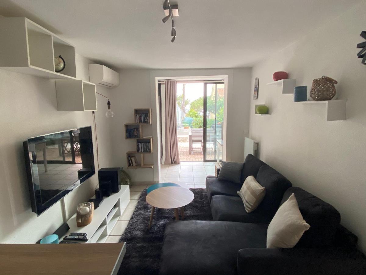 Logement entier T2 climatisé, parking gratuit, jardin, mer Sanary-sur-Mer Exterior foto